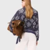 Blusa com estampado bandana