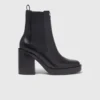 Bota Chelsea de couro com salto