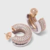Brincos com strass