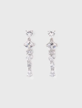 Brincos de coração com strass