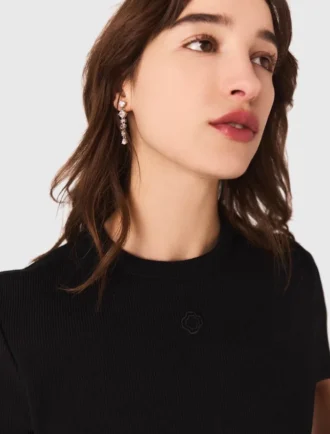 Brincos de coração com strass