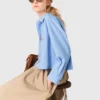 Camisa bordada com costas plissadas