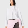 Camisa com gola em croché