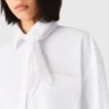 Camisa com gola em croché