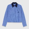 Camisa com gola removível com strass