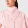 Camisa com lenço removível