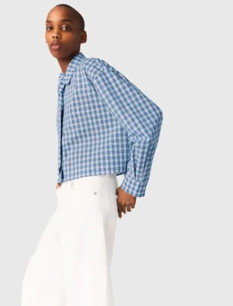 Camisa com strass e gravata removível