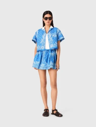 Camisa estampada com gola contrastante