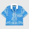 Camisa estampada com gola contrastante