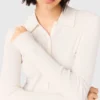 Camisola polo com canelado