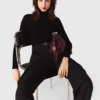 Camisola tipo segunda pele com gola alta
