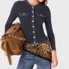 Lenço com estampado de leopardo
