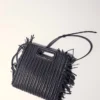 M Bag em pele acolchoada