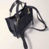 Mini bolsa de couro acolchoada