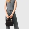 Mini bolsa de couro acolchoada