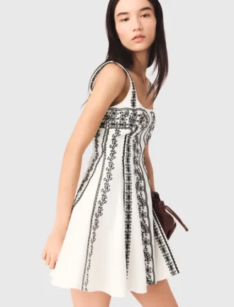 Mini-vestido com alças bordadas