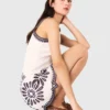 Mini-vestido com detalhes em croché
