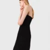 Mini vestido de linho sem alças