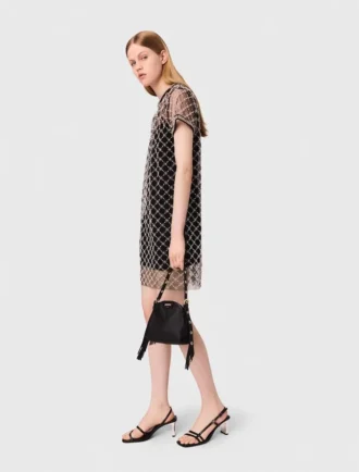 Mini vestido de tule bordado