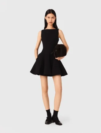 Mini-vestido de tweed com corte evasê