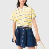 Polo de manga curta às riscas
