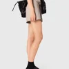 Saia-calça plissada com strass