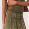 Saia de malha com flores de strass