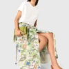 Saia maxi estampada com calções