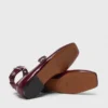 Sapatilhas Mary Jane em couro com tachas