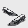 Sapatos de malha com strass