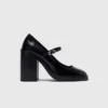 Sapatos Mary Jane em pele