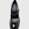 Sapatos Mary Jane em pele