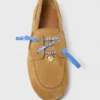 Sapatos náuticos em camurça