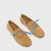Sapatos náuticos em camurça