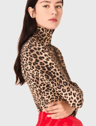 T-shirt com padrão leopardo