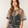 Top de tule bordado