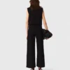Top em tweed com gola removível