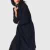 Trench coat com capuz removível com strass