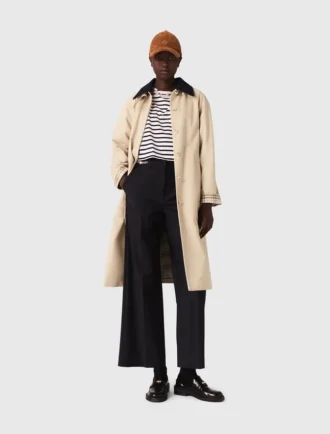 Trench coat com mangas e gola em contraste