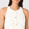 Vestido bordado em mistura de linho