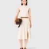 Vestido canelado com fenda lateral