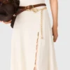 Vestido canelado com fenda lateral
