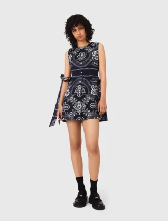 Vestido com estampado mini bandana