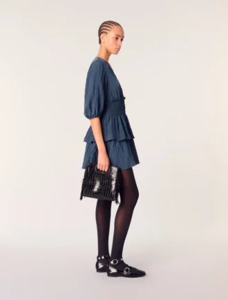 Vestido curto com folhos