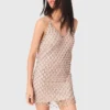 Vestido curto com forro e bordado de contas