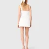 Vestido curto de cetim