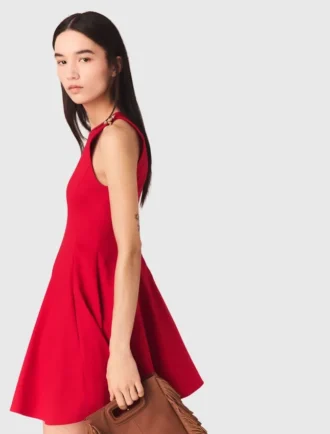 Vestido curto e evasê em mistura de linho