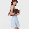 Vestido curto em croché