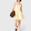 Vestido curto em malha jacquard