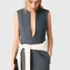 Vestido de corte ajustado com efeito em camadas